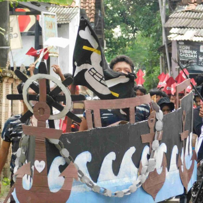 Pesta Laut ini Disambut Antusiasme Masyarakat